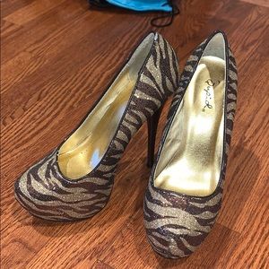 Qupid Brown & Gold Sparkly Zebra Print Heels